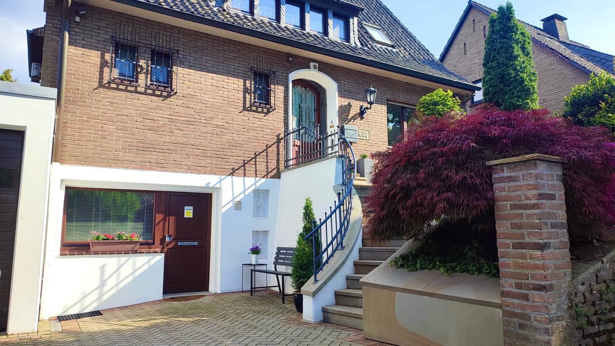 Xanten Basement Suite ภายนอก รูปภาพ